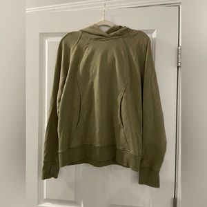 Women’s Lululemon Sweatshirt w Hood Size 12